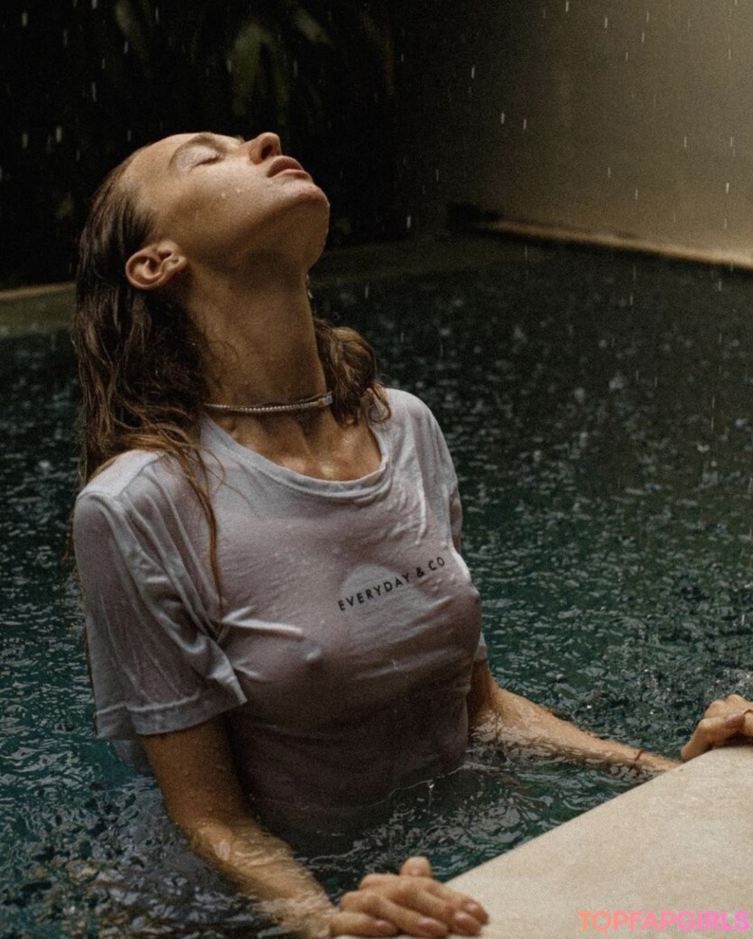 Naakte gelekte OnlyFans-foto van Anna Tsaralunga #1544