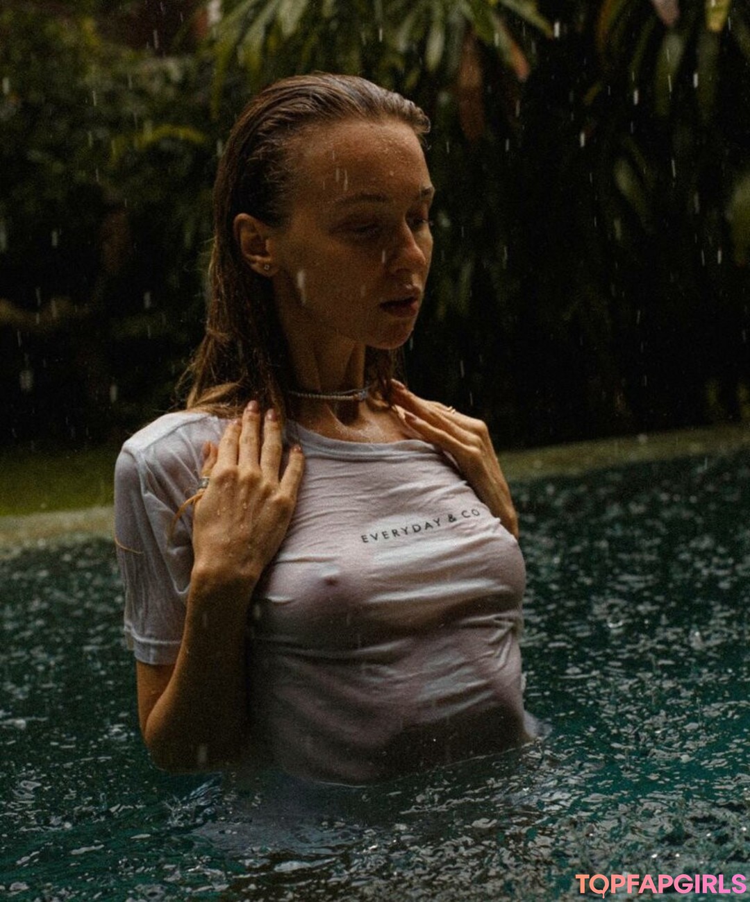 Naakte gelekte OnlyFans-foto van Anna Tsaralunga #1547