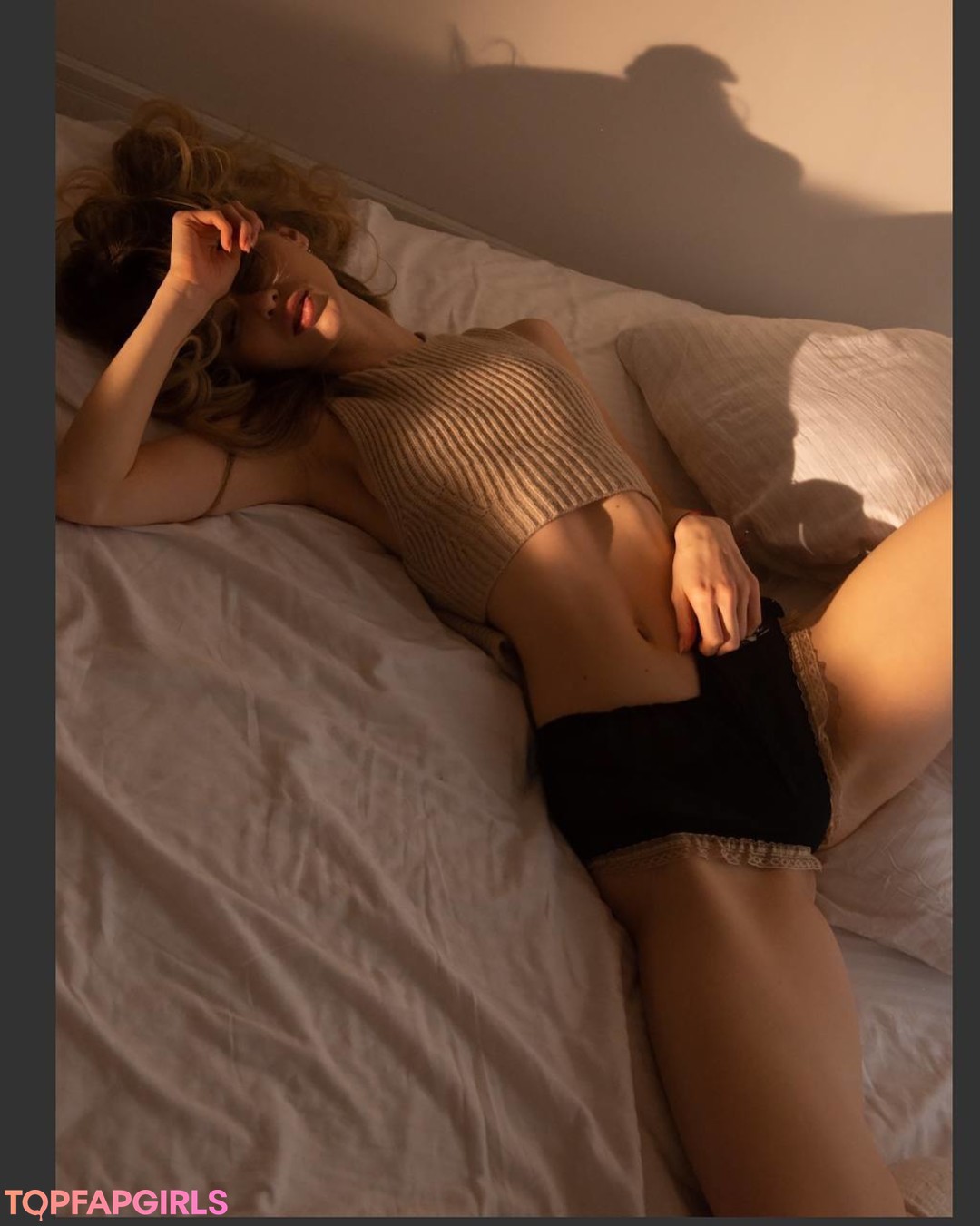 Naakte gelekte OnlyFans-foto van Anna Tsaralunga #373