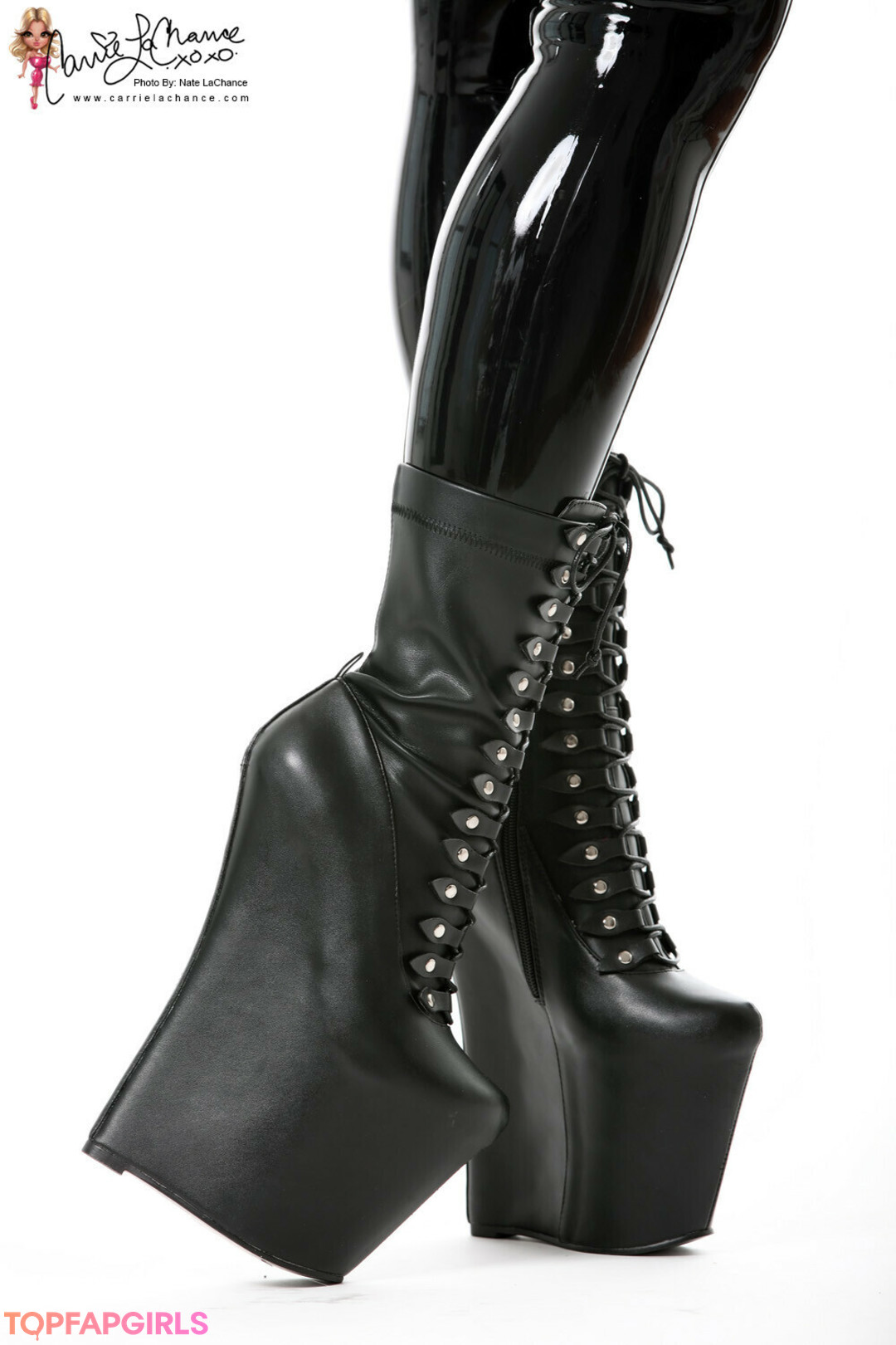 Naakte gelekte OnlyFans-foto van Carrie Lachance #793