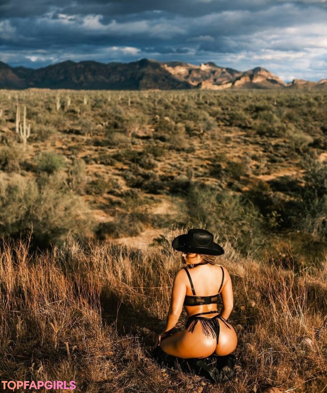 Naakte gelekte OnlyFans-foto van Faith Marone #778