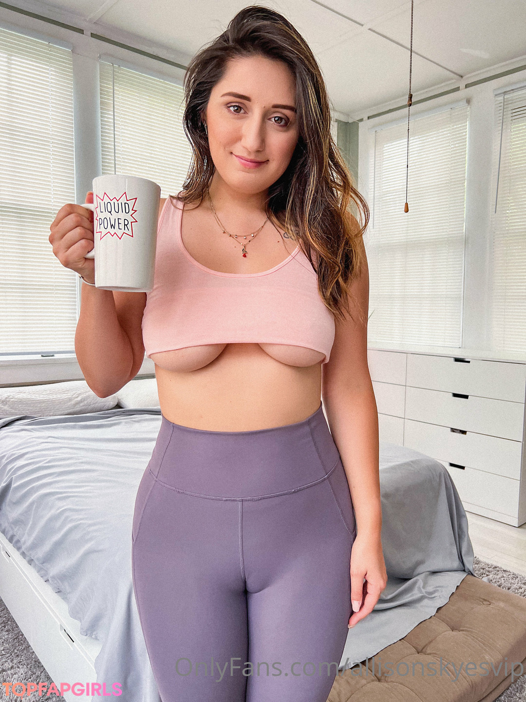 Naakte gelekte OnlyFans-foto van Mandi Sykes #12