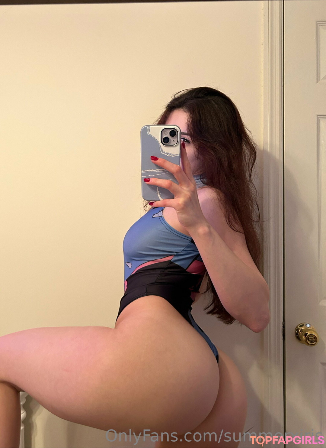 Naakte gelekte OnlyFans-foto van Ovwvou #331