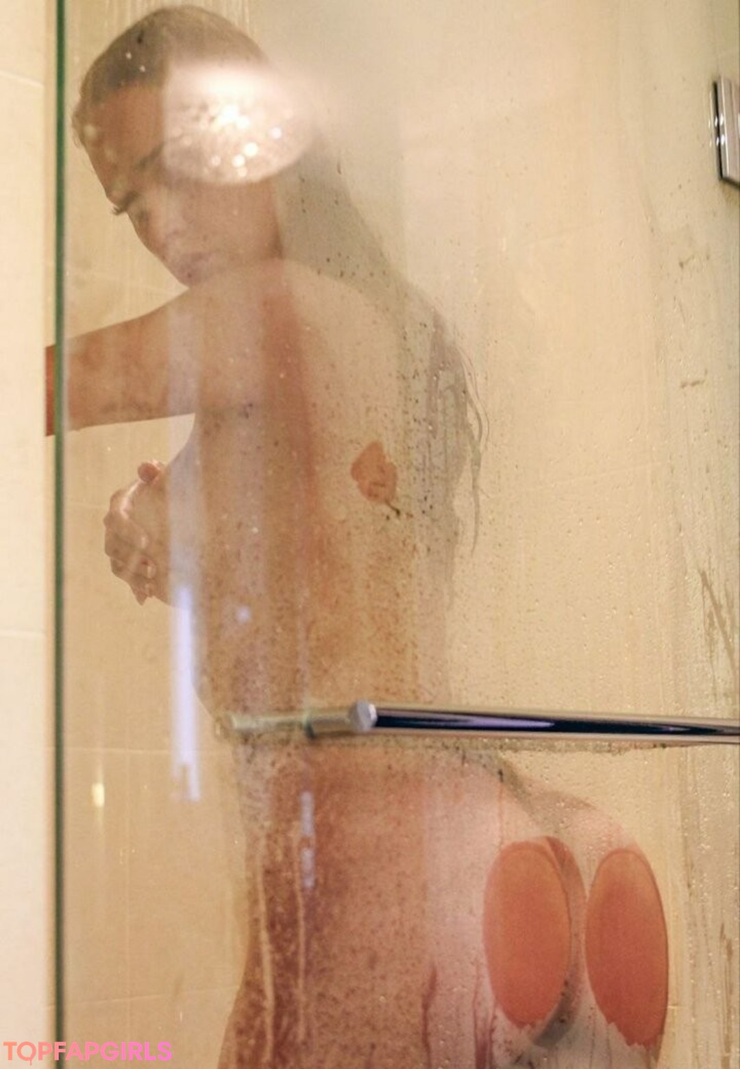 Naakte gelekte OnlyFans-foto van Yanet Garcia #1477