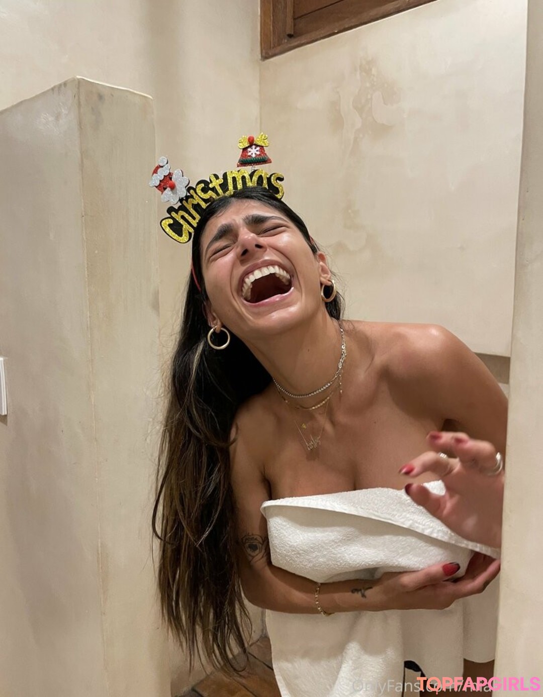 Naakte gelekte OnlyFans-foto van Mia Khalifa #1517