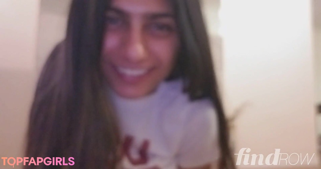 Naakte gelekte OnlyFans-foto van Mia Khalifa #985