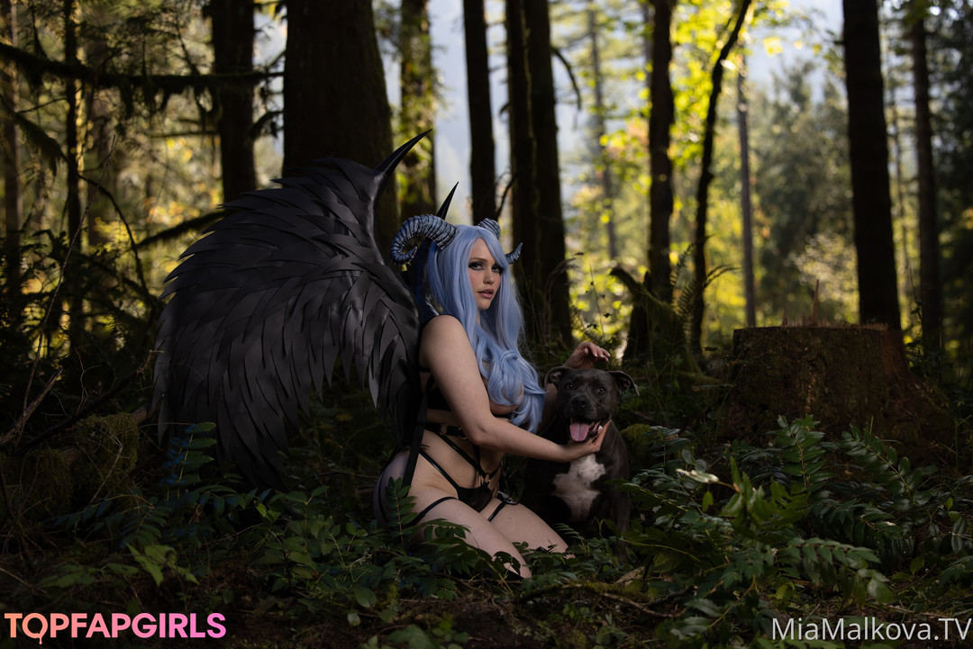 Naakte gelekte OnlyFans-foto van Mia Malkova #1475