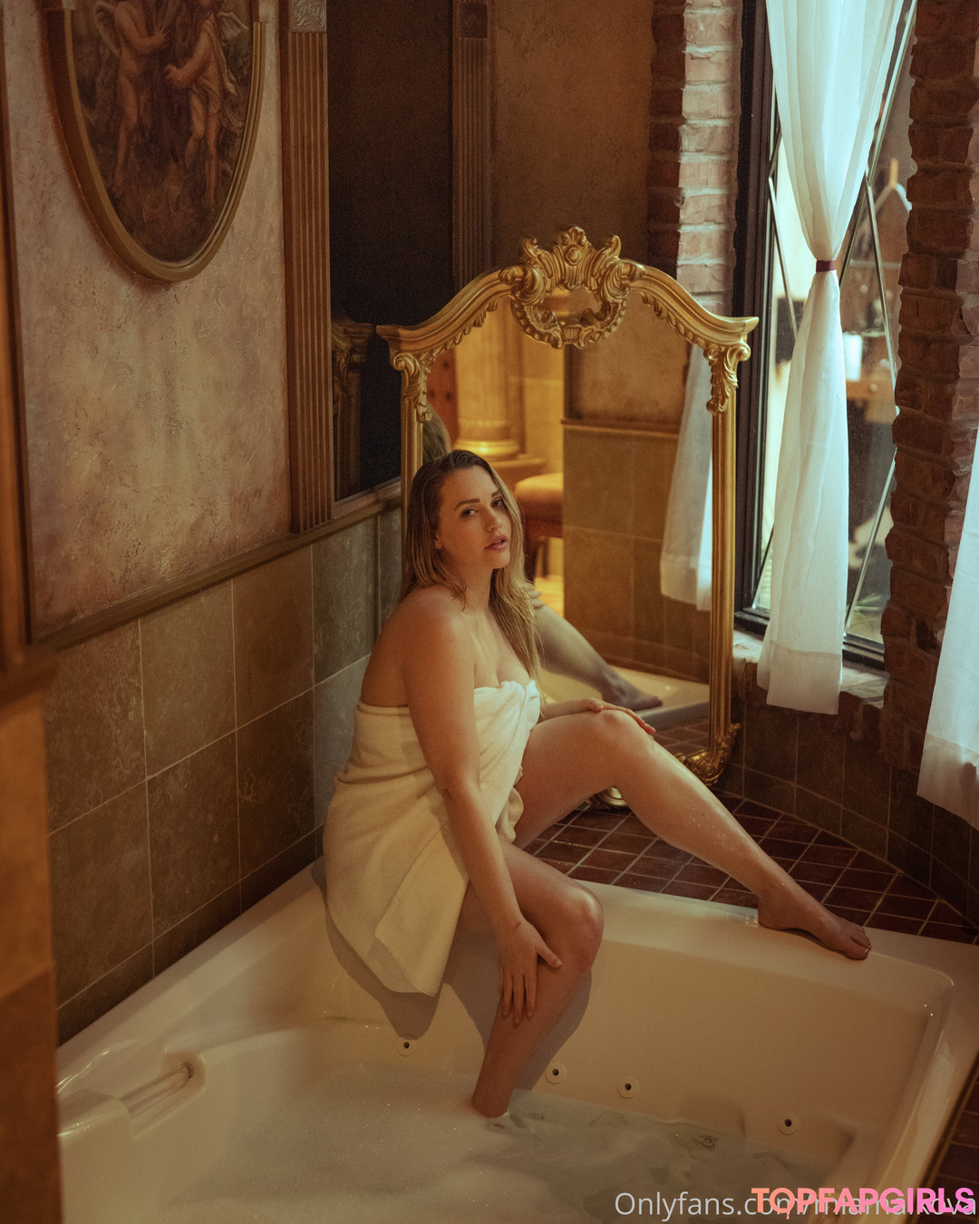 Naakte gelekte OnlyFans-foto van Mia Malkova #1639