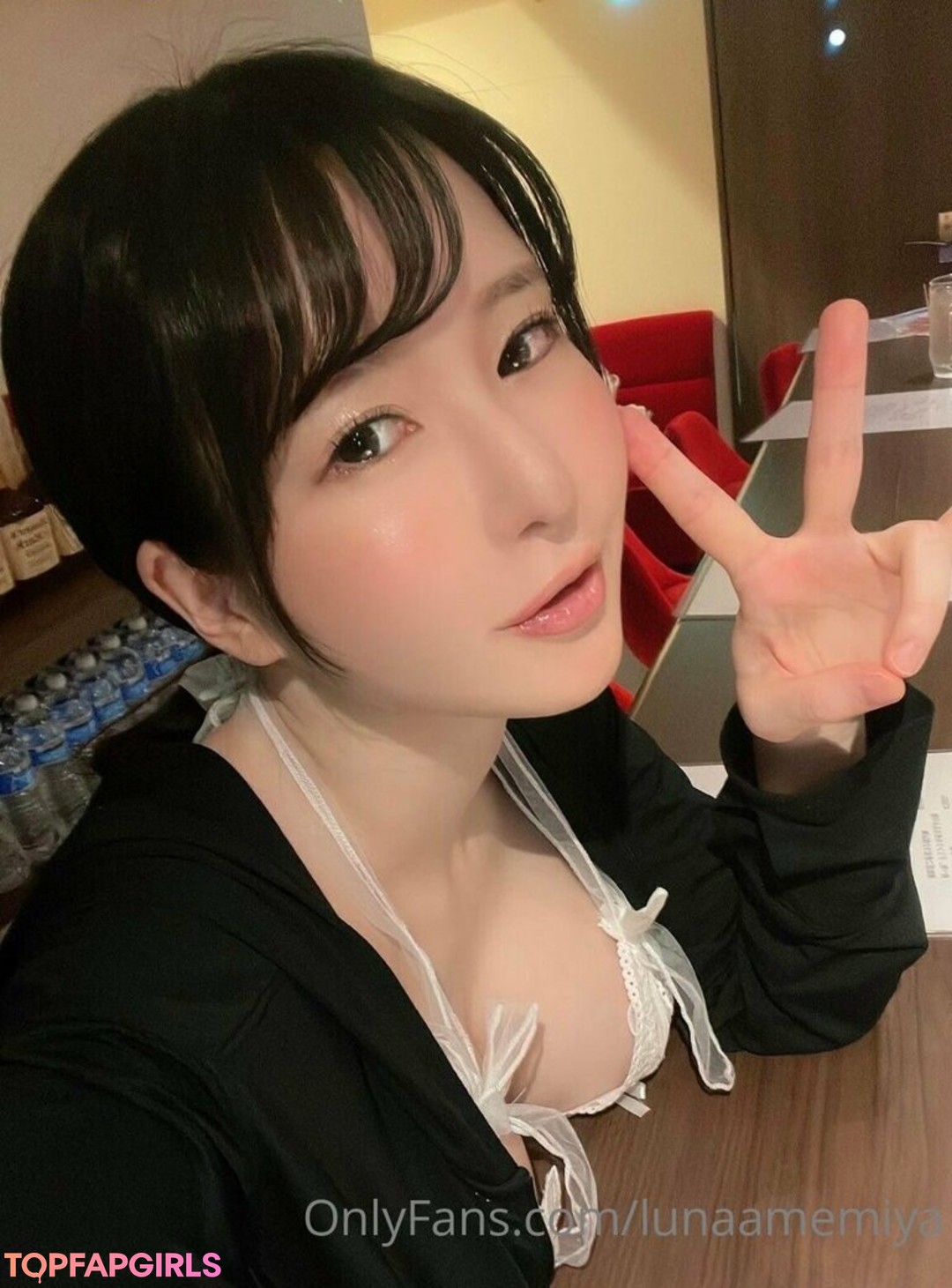 Naakte gelekte OnlyFans-foto van Lunaamemiya #1701