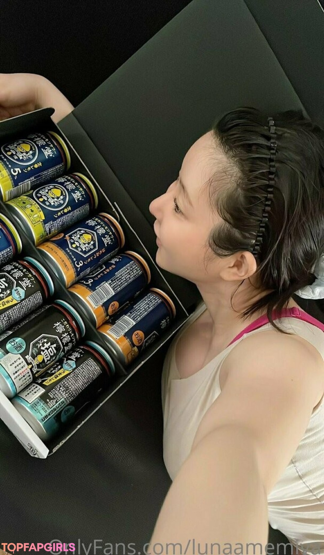 Naakte gelekte OnlyFans-foto van Lunaamemiya #1720