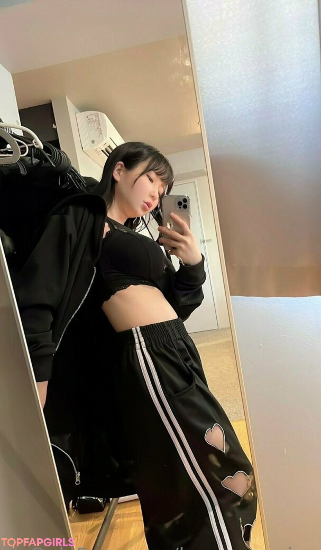 Naakte gelekte OnlyFans-foto van Lunaamemiya #1801