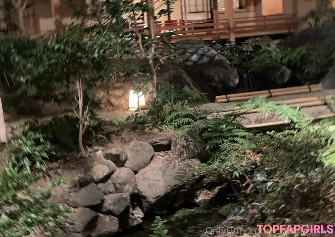 Naakte gelekte OnlyFans-foto van Lunaamemiya #1837