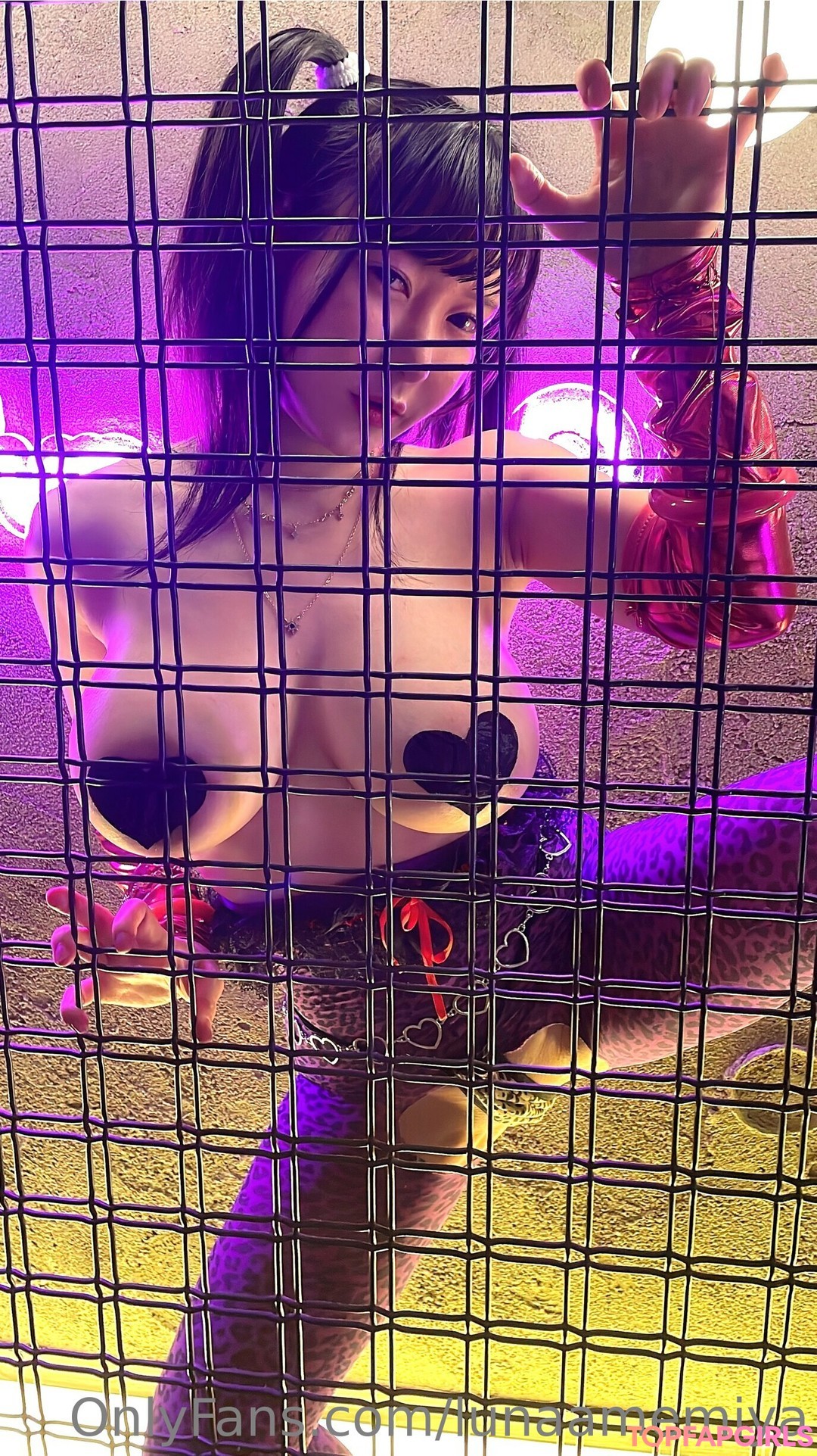 Naakte gelekte OnlyFans-foto van Lunaamemiya #202