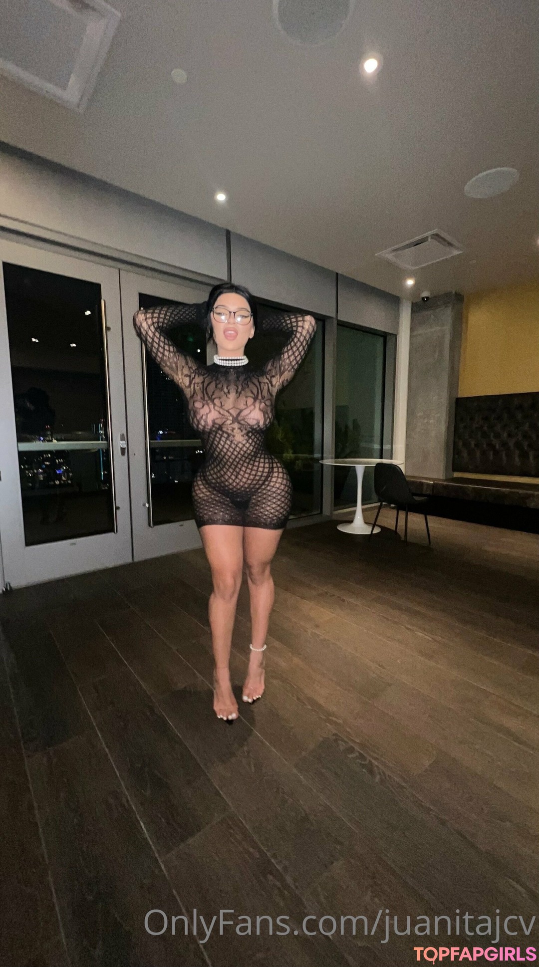 Naakte gelekte OnlyFans-foto van Juanita Belle #321