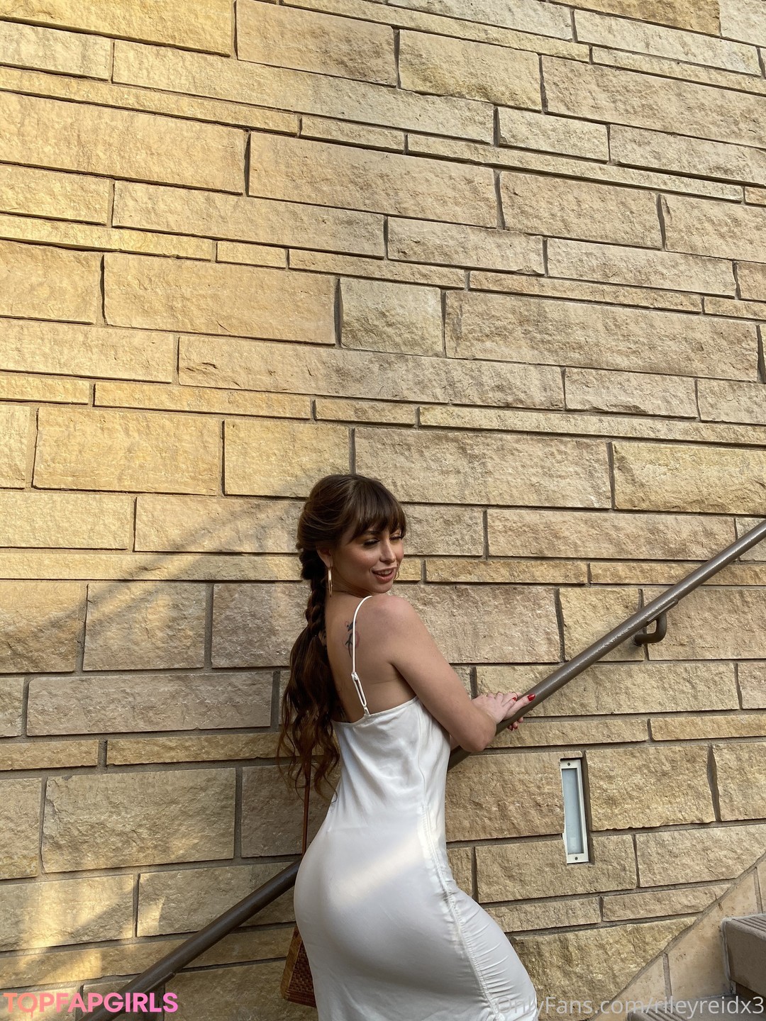 Naakte gelekte OnlyFans-foto van Riley Reid #607