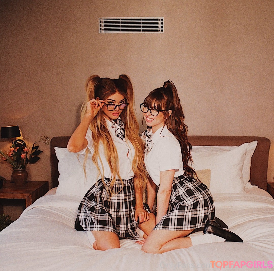 Naakte gelekte OnlyFans-foto van Riley Reid #302