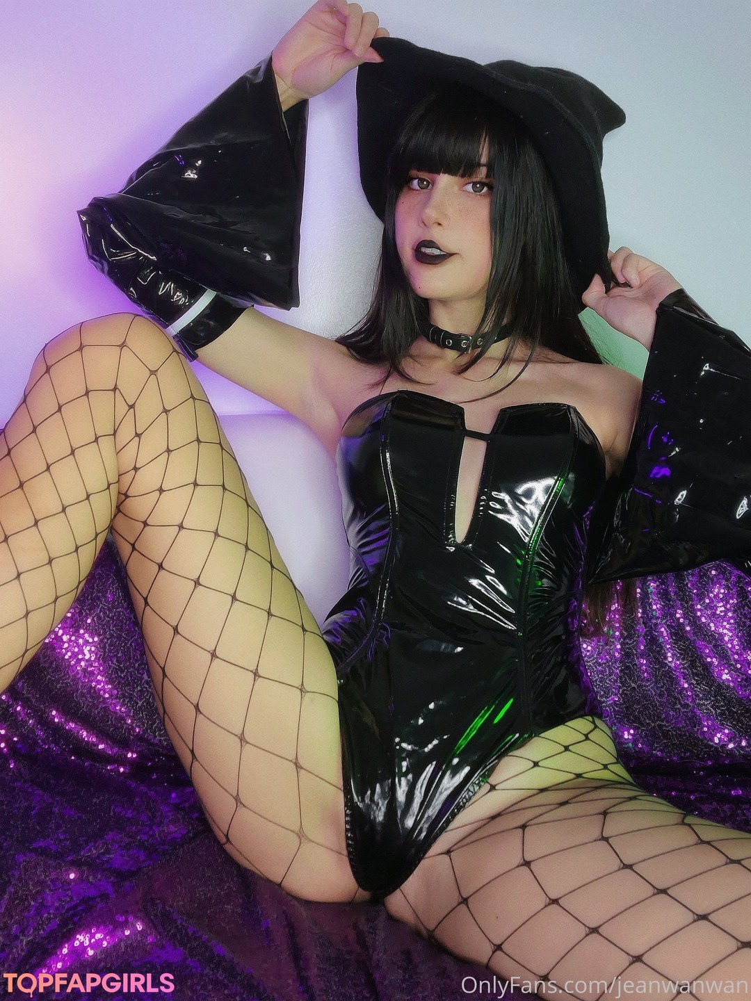 Naakte gelekte OnlyFans-foto van Jeanwanwan #193