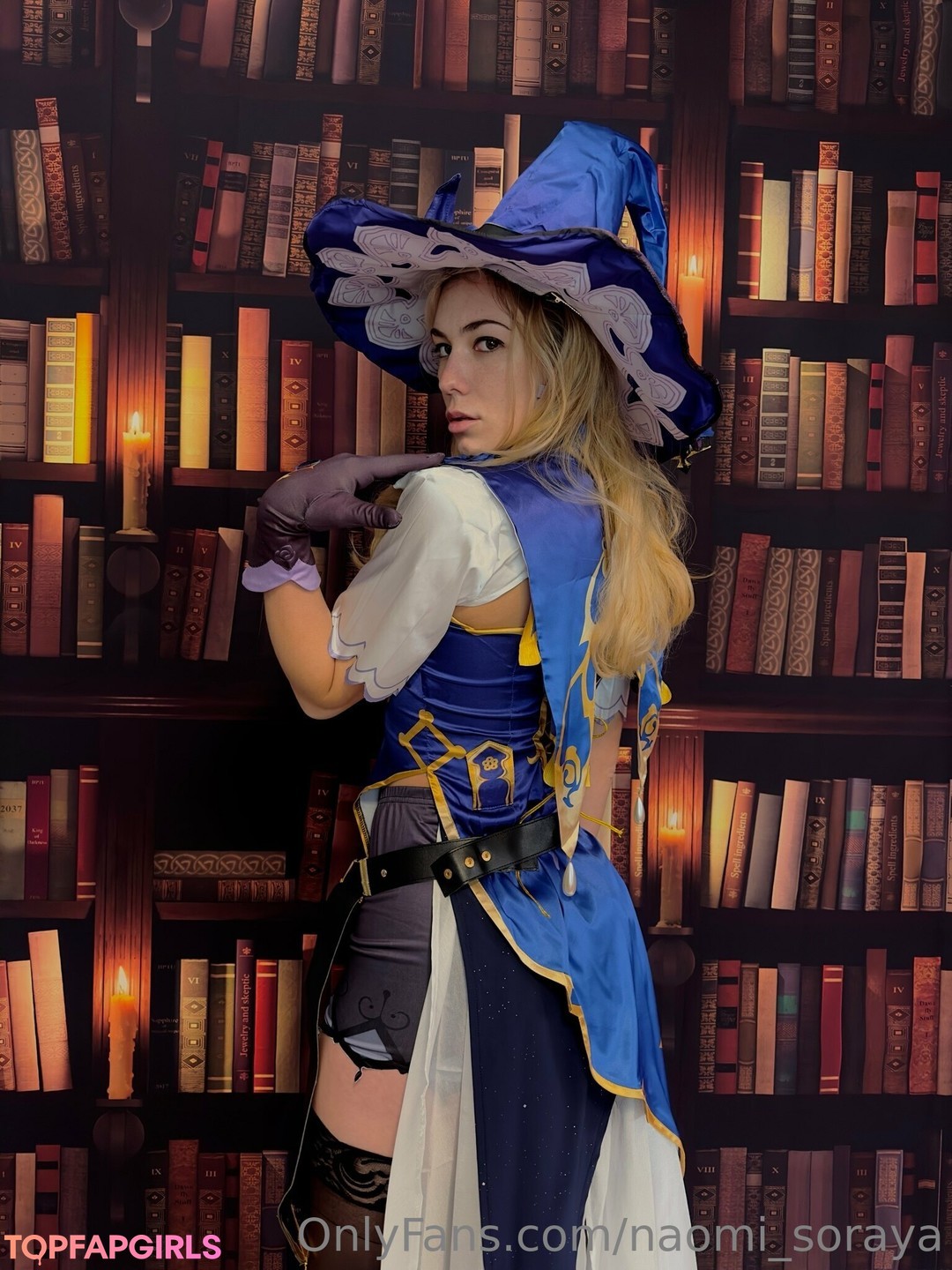 Naakte gelekte OnlyFans-foto van Naomi Soraya #465