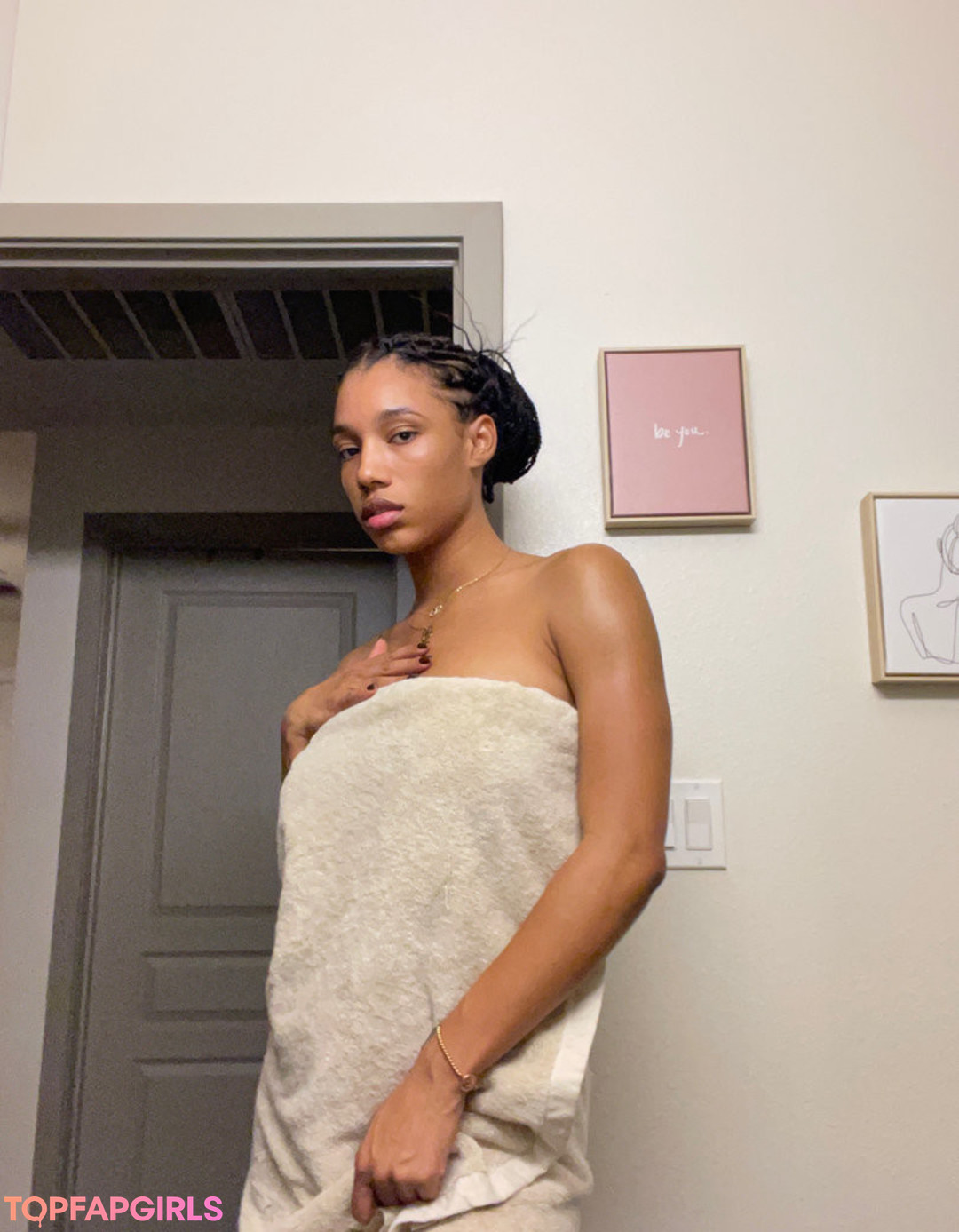 Naakte gelekte OnlyFans-foto van Brookliyn Wren #334