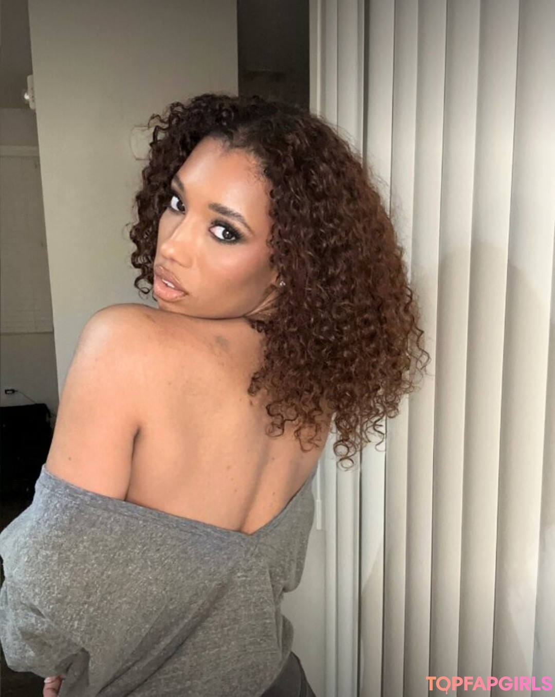 Naakte gelekte OnlyFans-foto van Brookliyn Wren #451