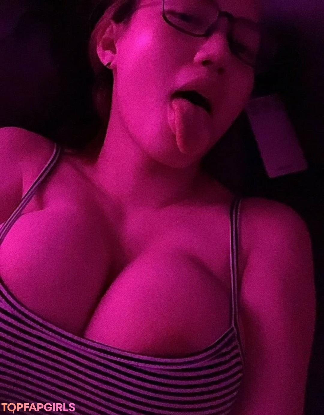 Naakte gelekte OnlyFans-foto van Nami #1430