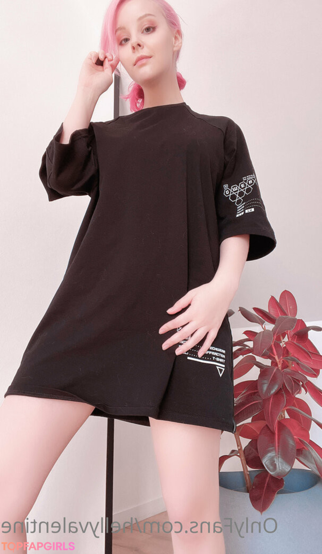 Naakte gelekte OnlyFans-foto van Disharmonica #1452