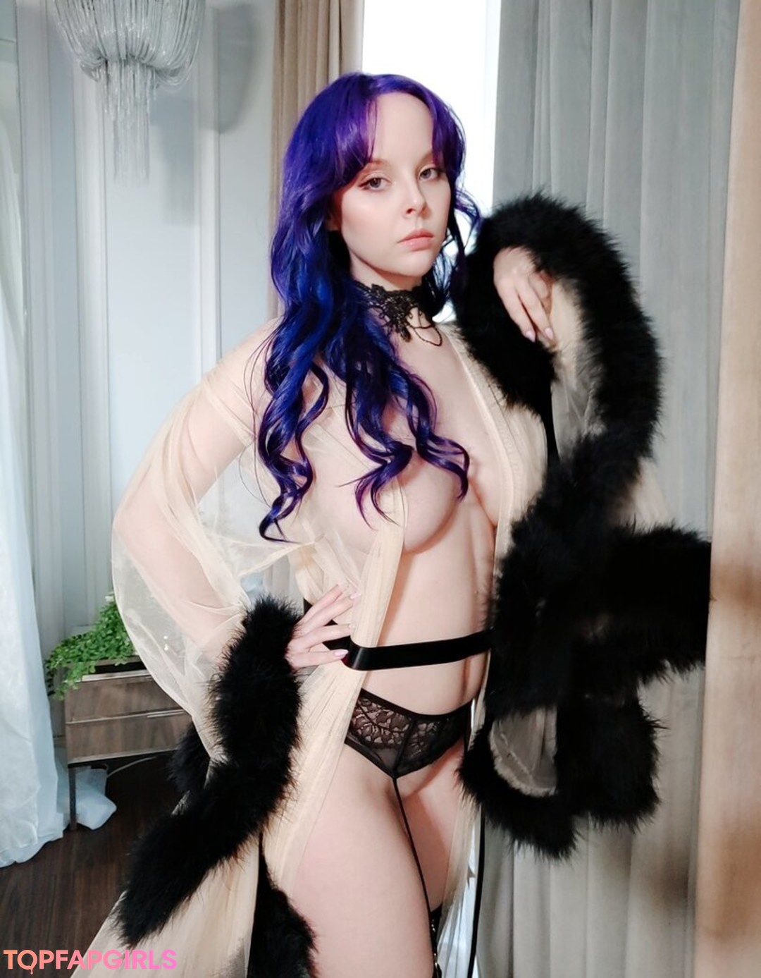 Naakte gelekte OnlyFans-foto van Disharmonica #2898