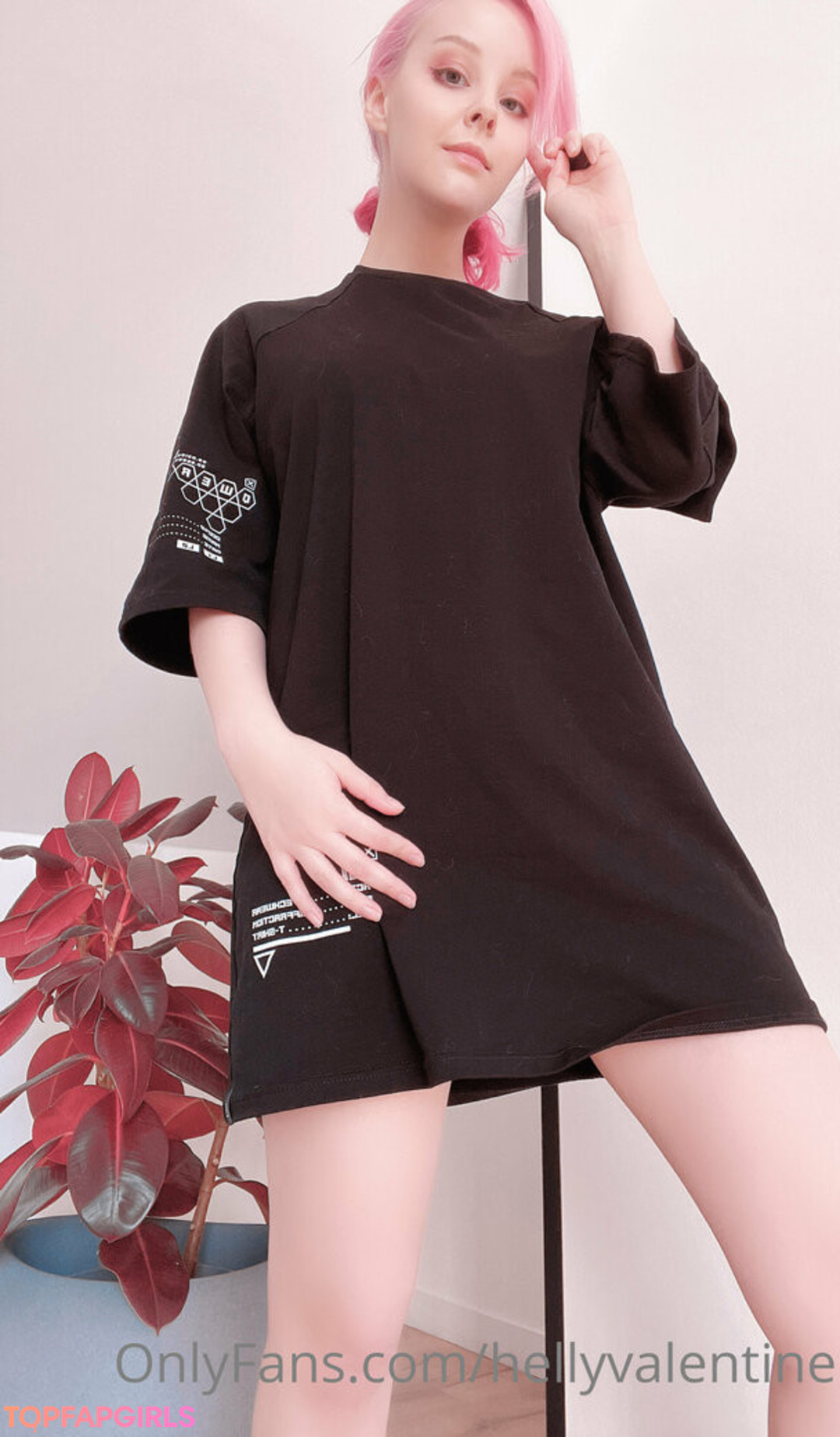 Naakte gelekte OnlyFans-foto van Disharmonica #3479