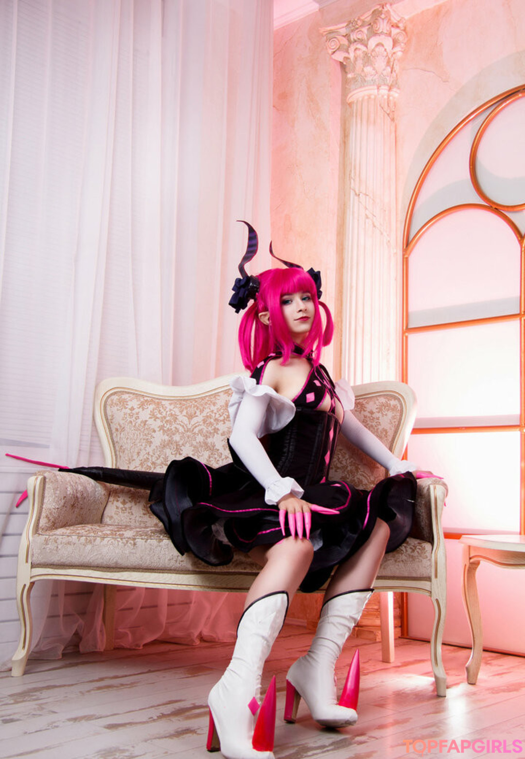 Naakte gelekte OnlyFans-foto van Disharmonica #5728