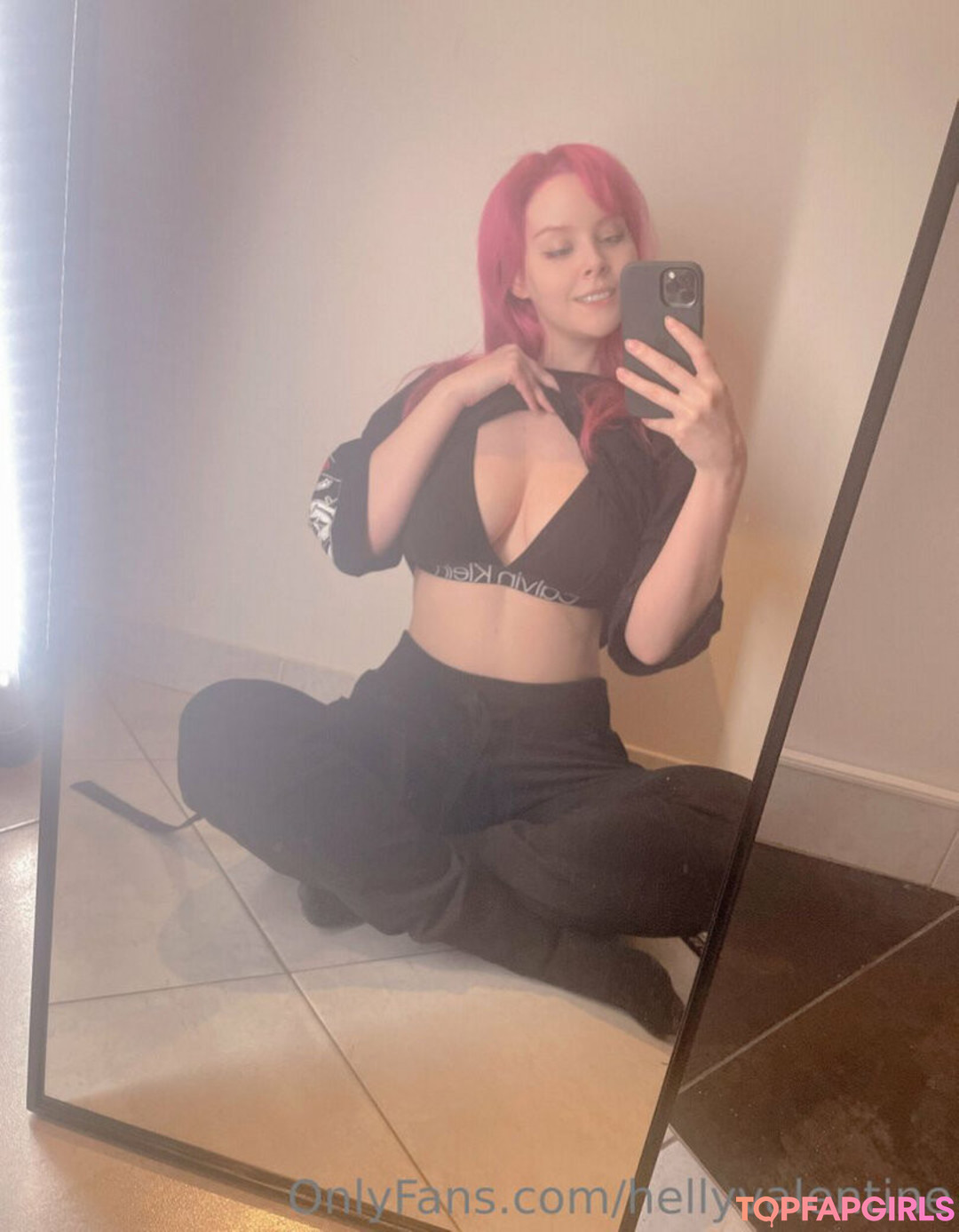 Naakte gelekte OnlyFans-foto van Disharmonica #7255