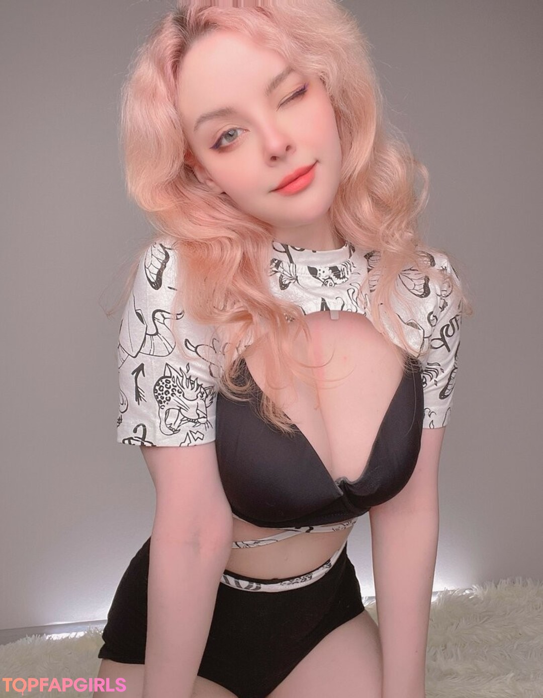 Naakte gelekte OnlyFans-foto van Disharmonica #8061