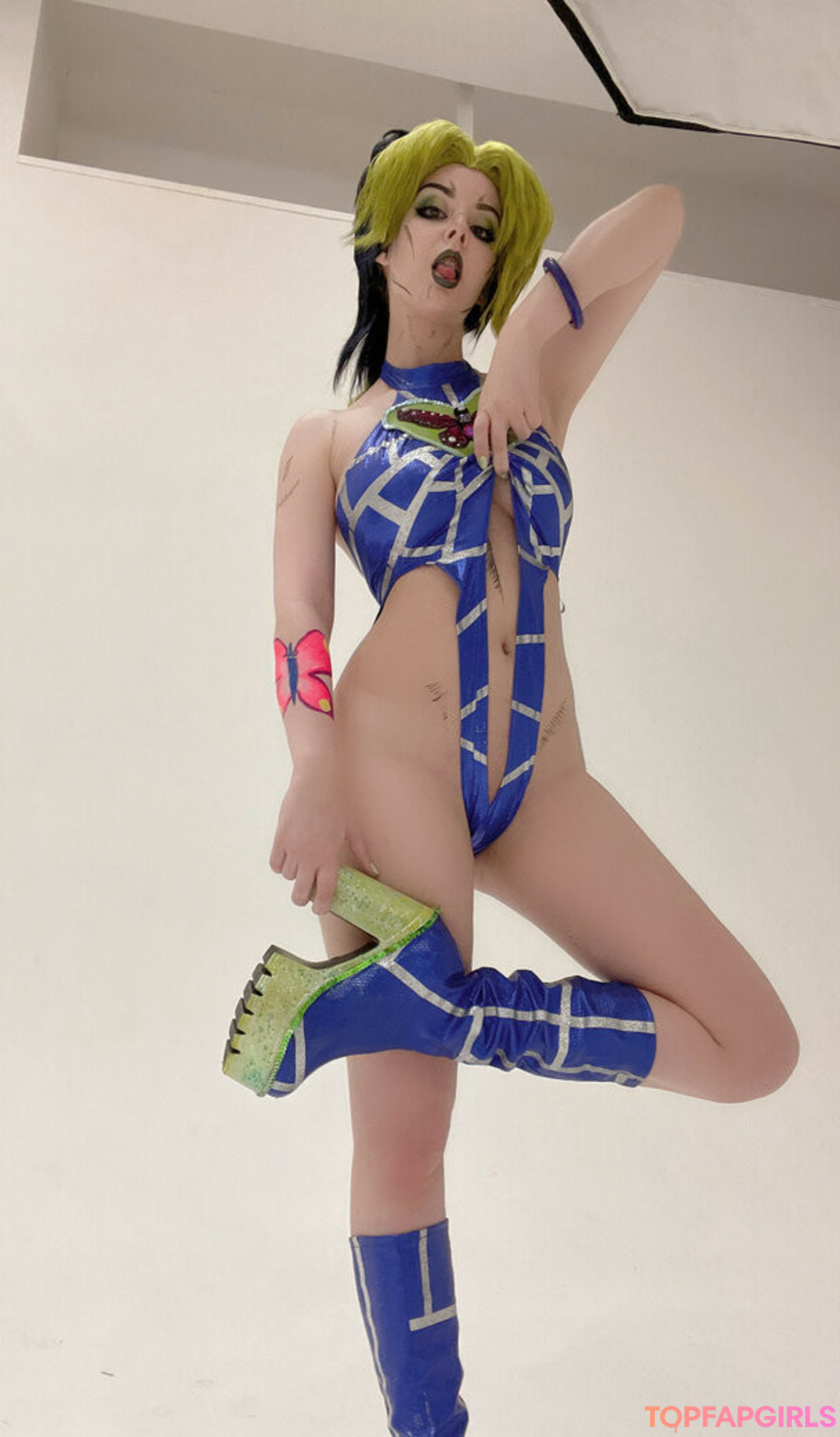 Naakte gelekte OnlyFans-foto van Disharmonica #8125