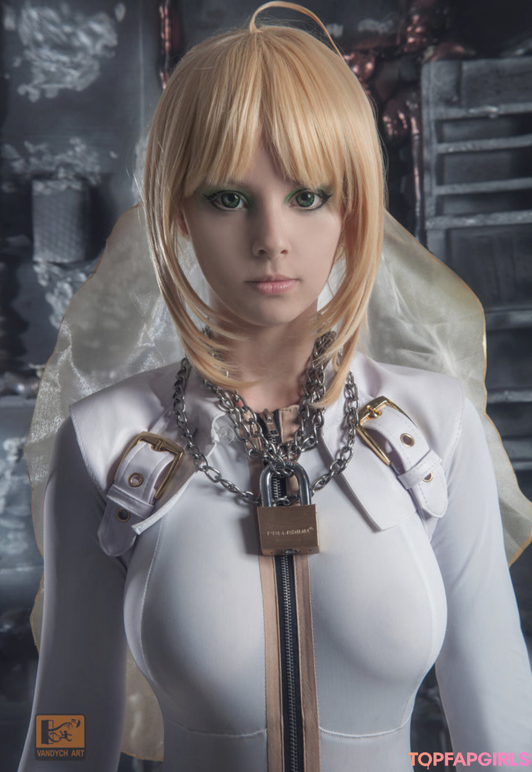 Naakte gelekte OnlyFans-foto van Disharmonica #744