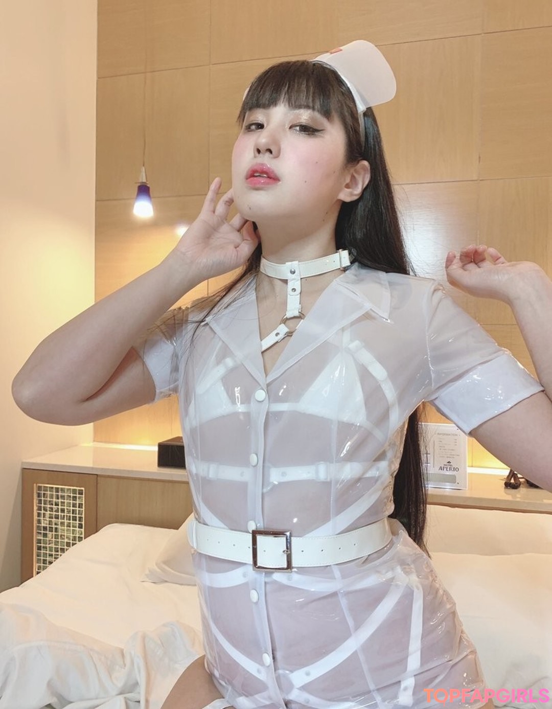 Naakte gelekte OnlyFans-foto van Ririkana #4