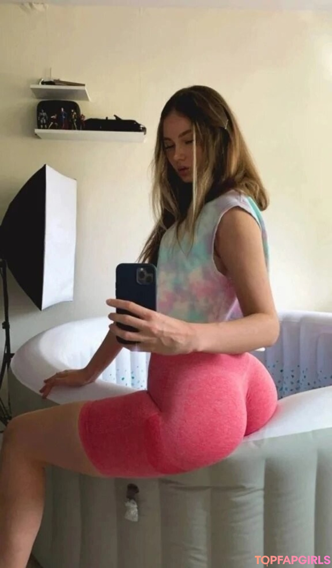 Naakte gelekte OnlyFans-foto van Evaanna #231