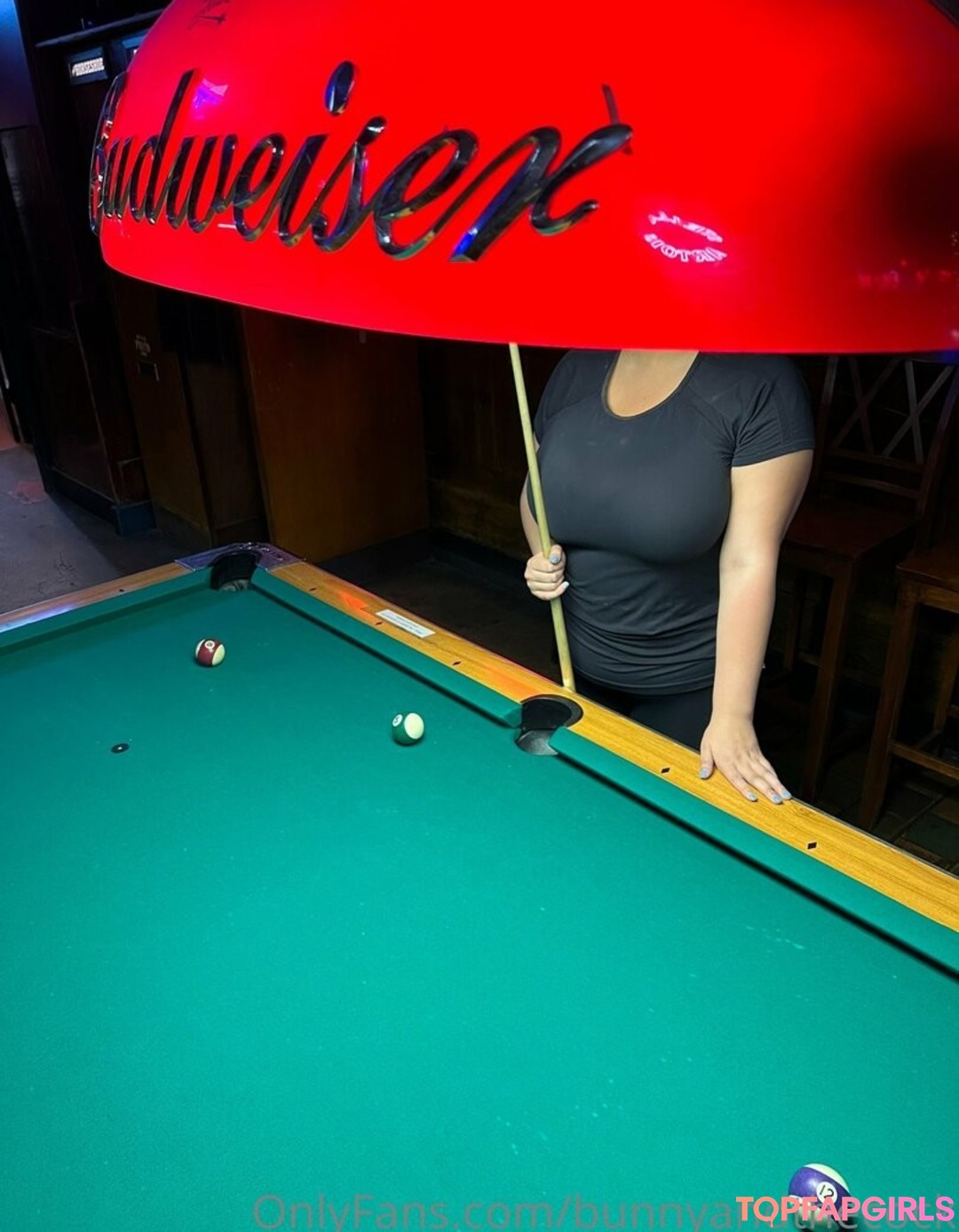 Naakte gelekte OnlyFans-foto van Bunny And The Cock #168