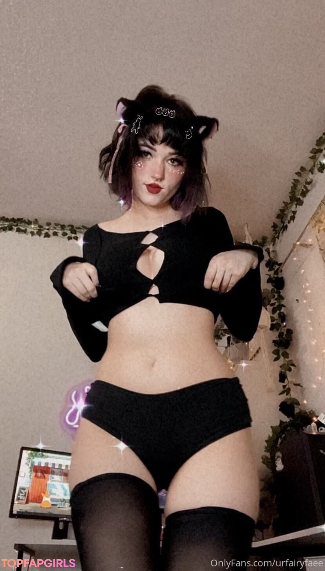 Naakte gelekte OnlyFans-foto van Urfairyfae #116