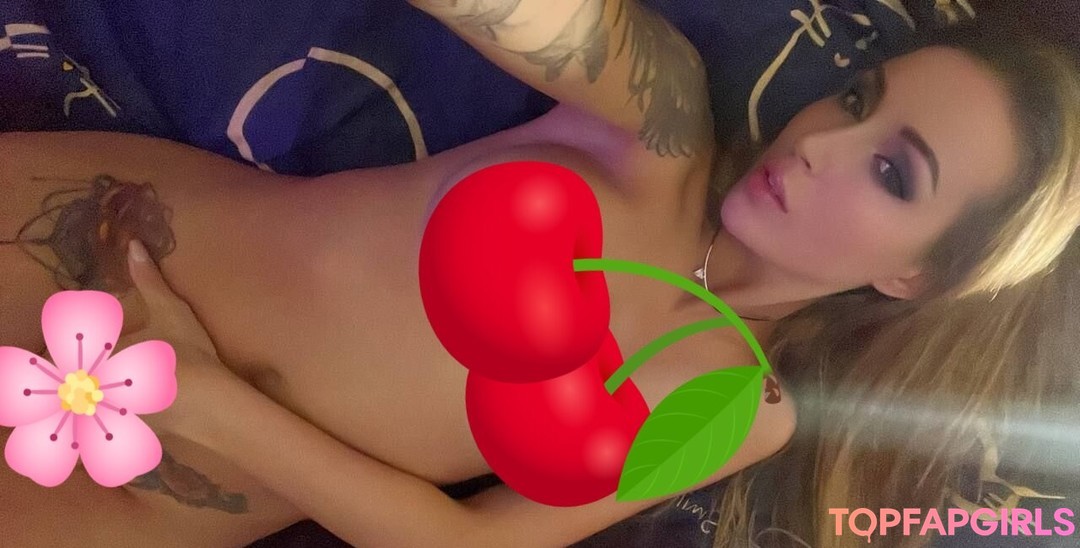 Naakte gelekte OnlyFans-foto van Lera Himera #12146