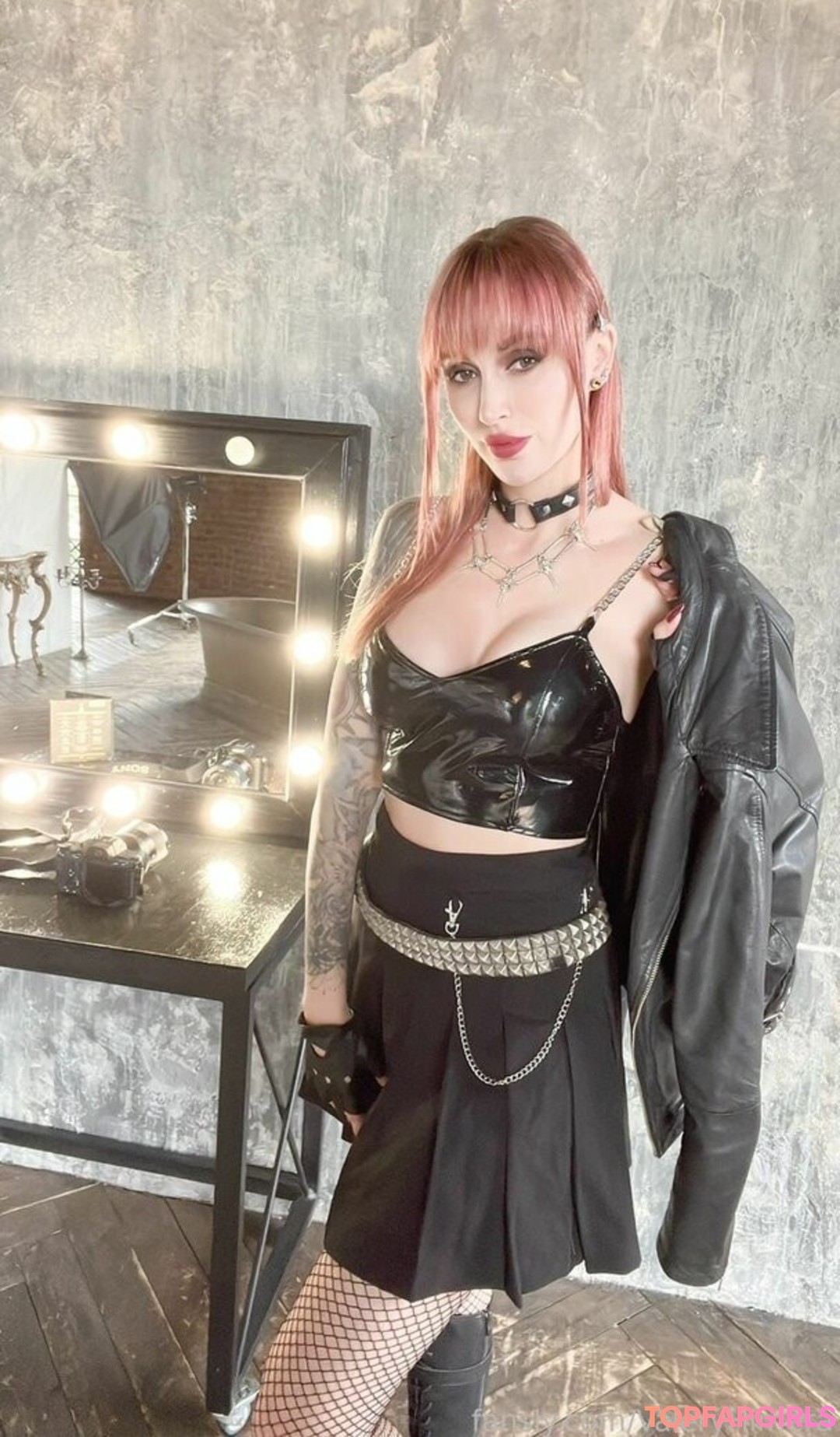 Naakte gelekte OnlyFans-foto van Lera Himera #12964