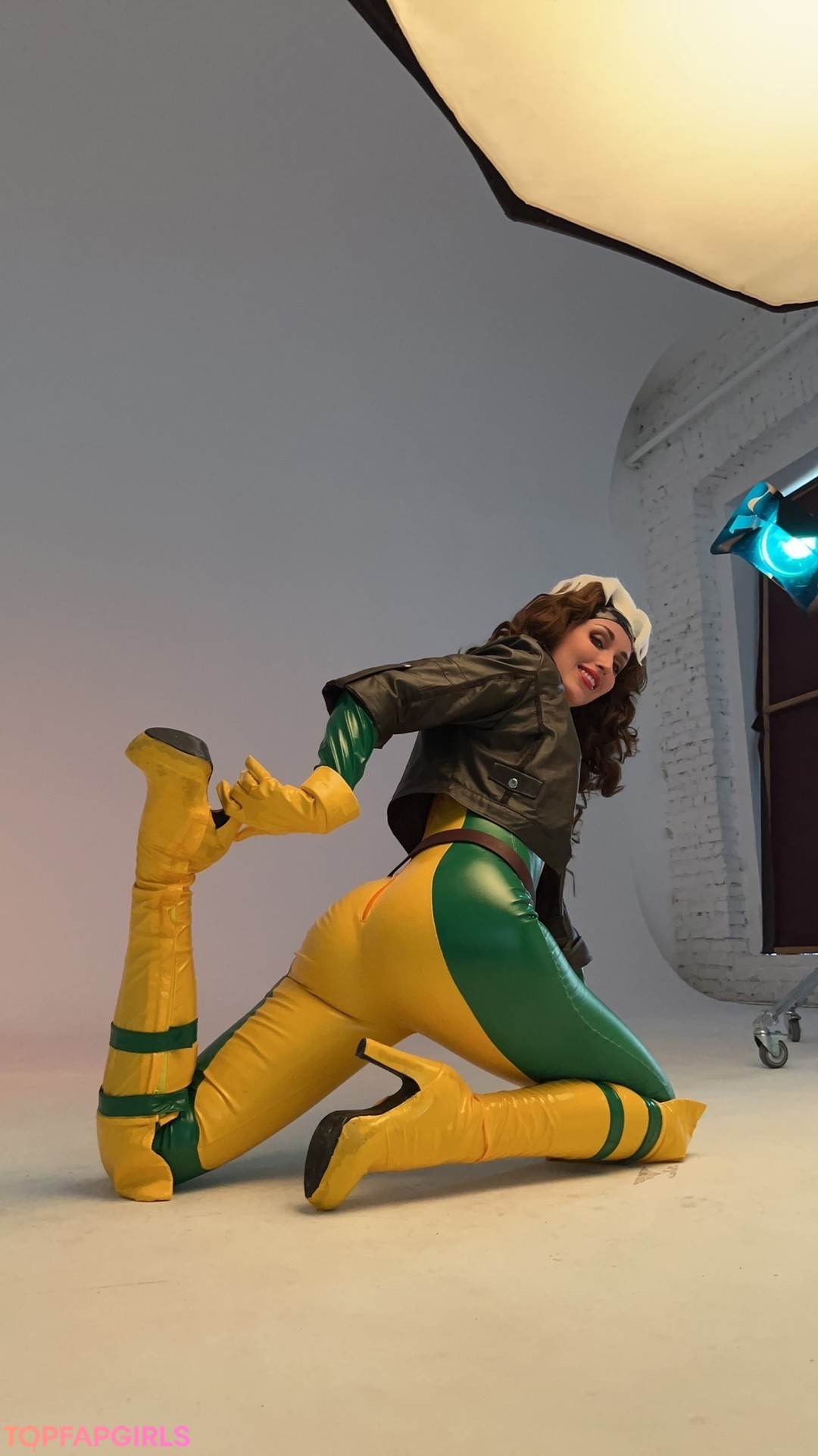 Naakte gelekte OnlyFans-foto van Lera Himera #6010