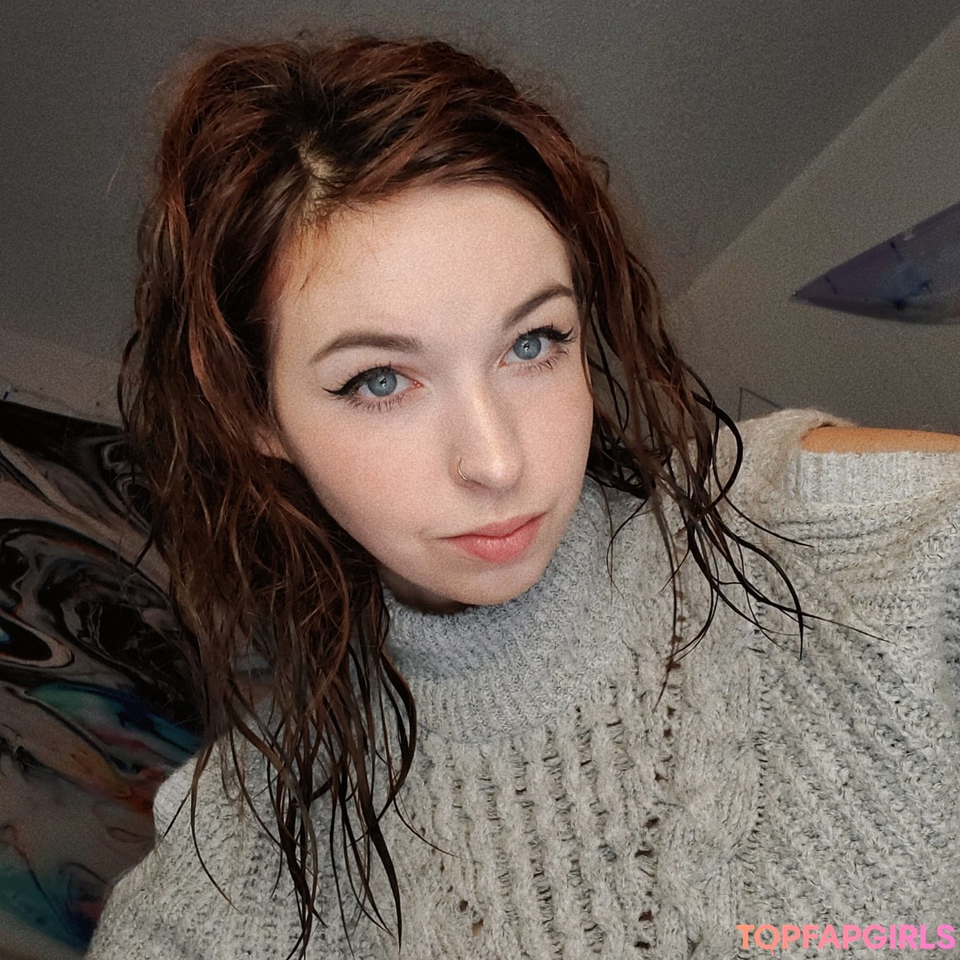 Naakte gelekte OnlyFans-foto van Dawn Willow #198