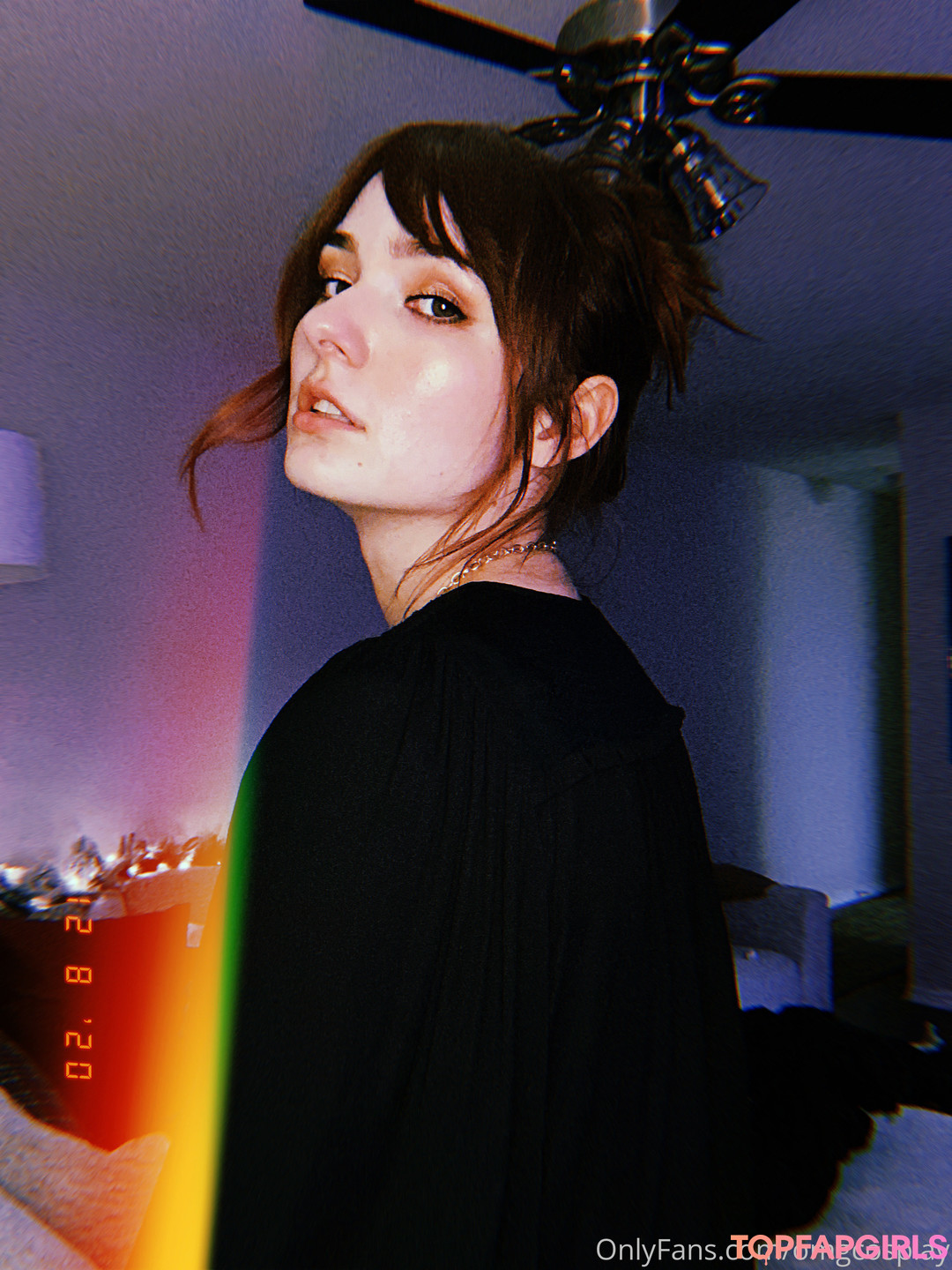 Naakte gelekte OnlyFans-foto van Omgcosplay #564