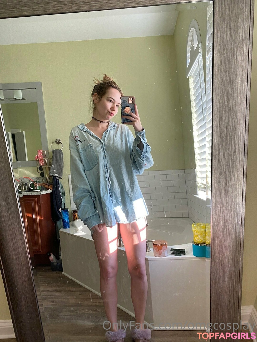 Naakte gelekte OnlyFans-foto van Omgcosplay #160