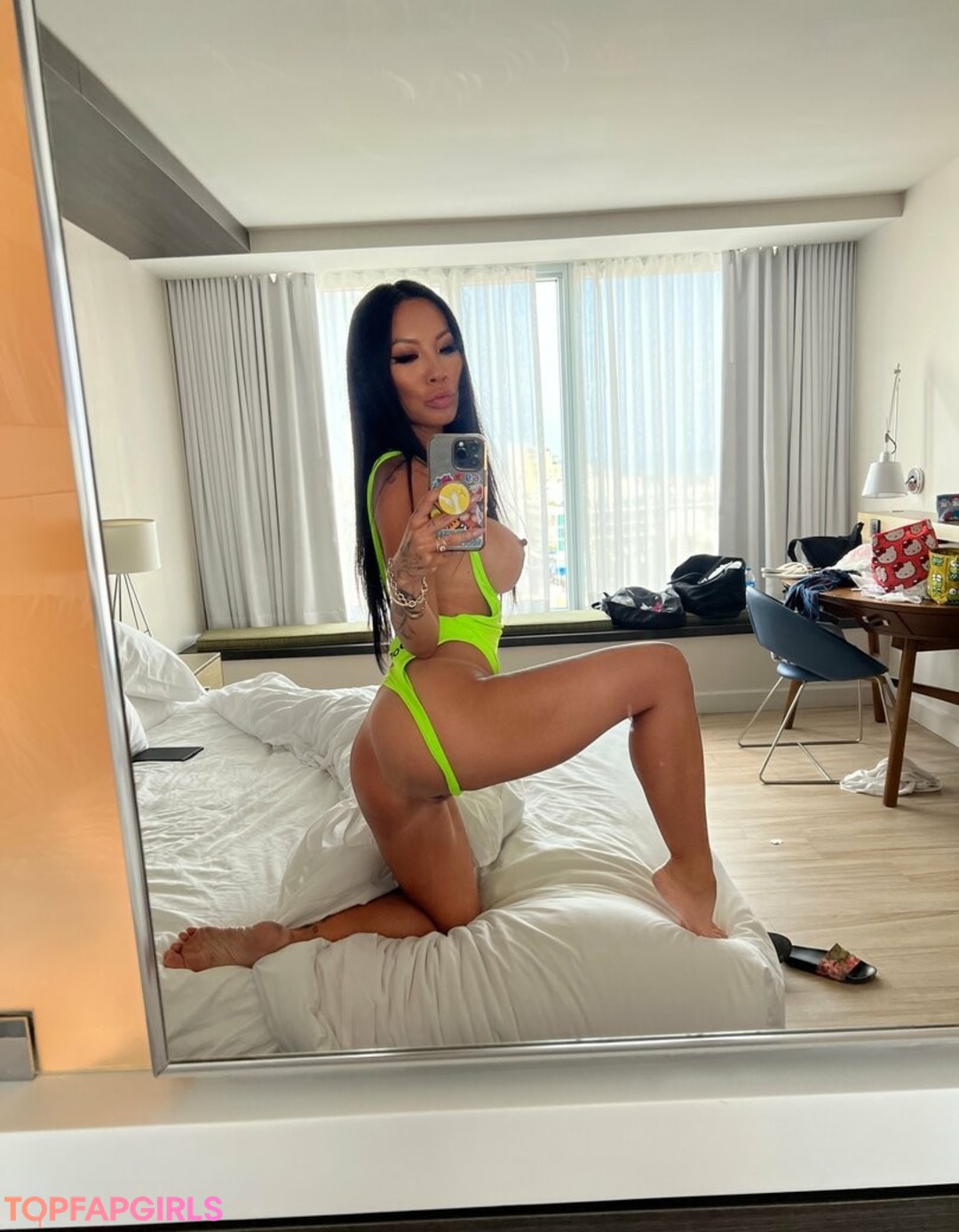 Naakte gelekte OnlyFans-foto van Asa Akira #623