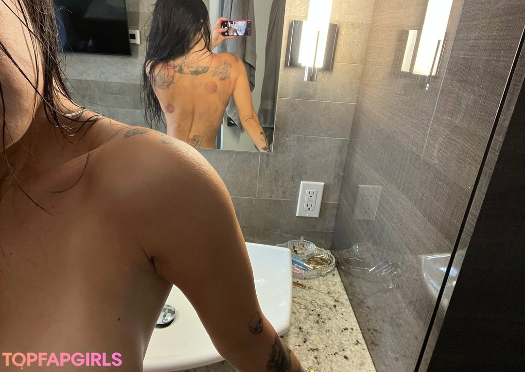 Naakte gelekte OnlyFans-foto van Asa Akira #627
