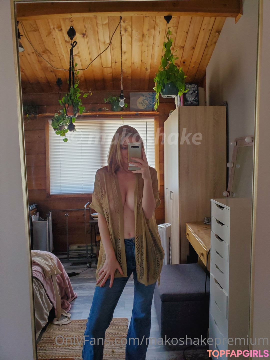 Naakte gelekte OnlyFans-foto van Carmenrae #2400