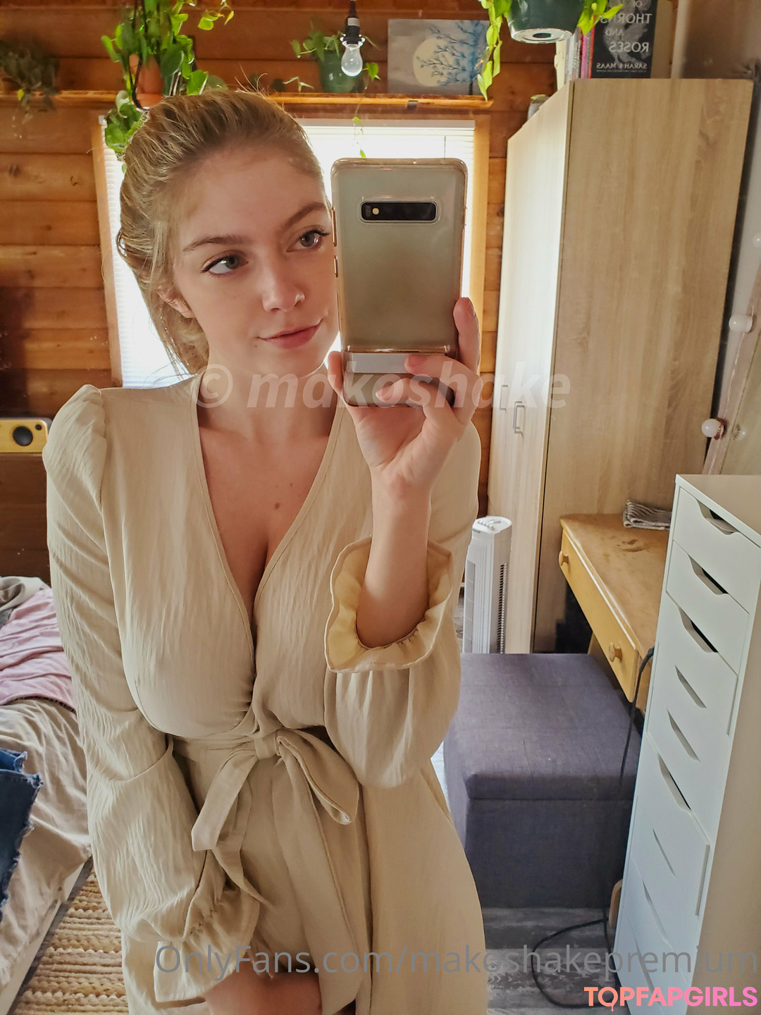 Naakte gelekte OnlyFans-foto van Carmenrae #2507