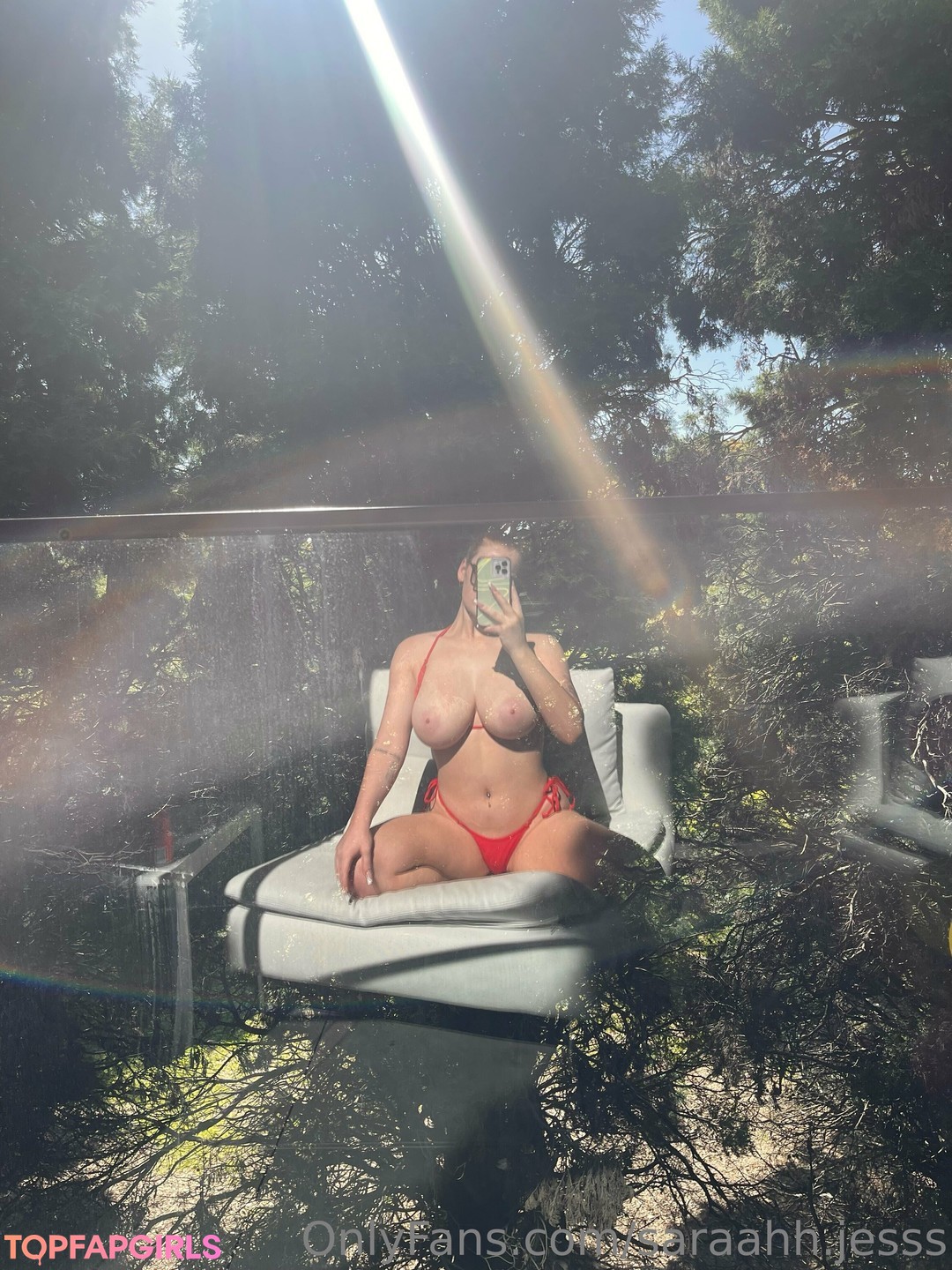 Naakte gelekte OnlyFans-foto van Sarah Jess #196