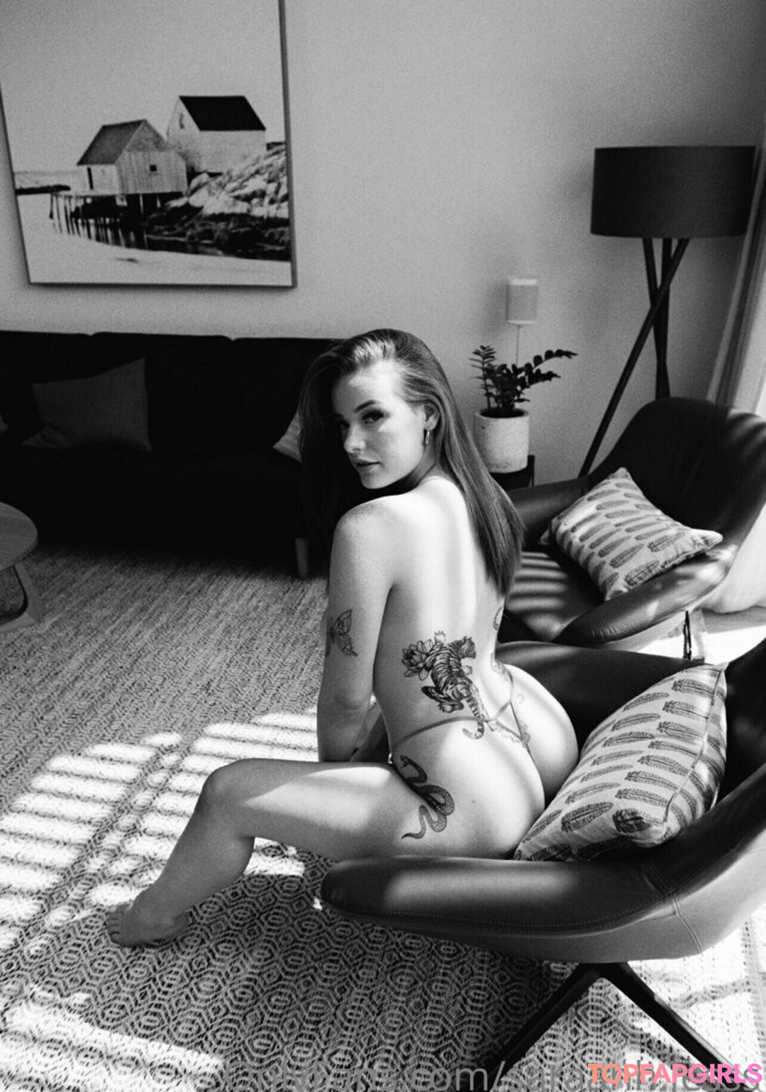 Naakte gelekte OnlyFans-foto van Sarah Jess #352