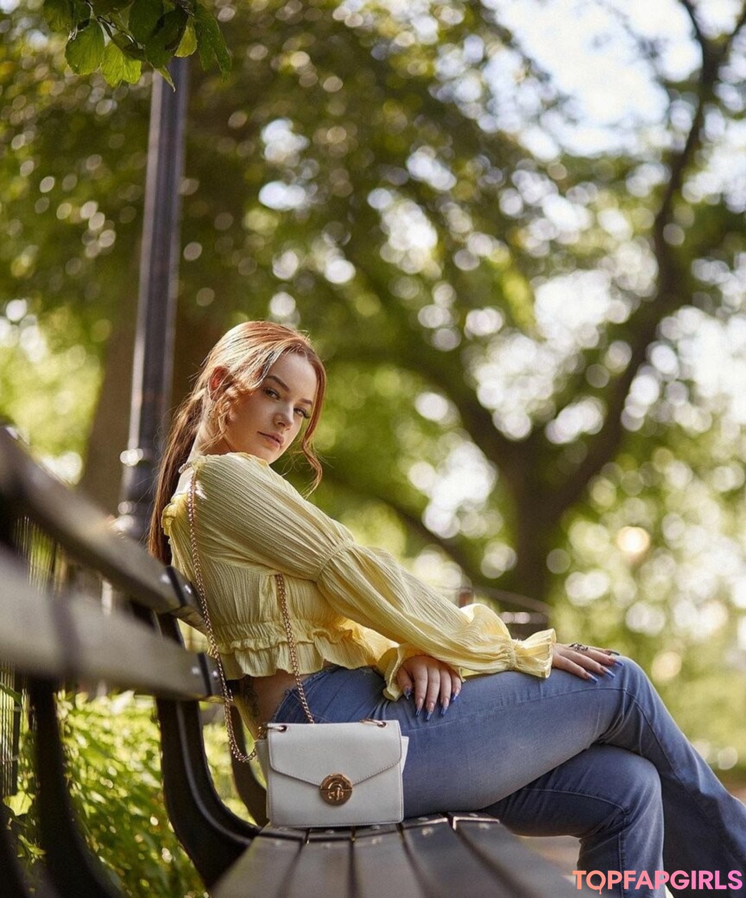 Naakte gelekte OnlyFans-foto van Sarah Jess #406